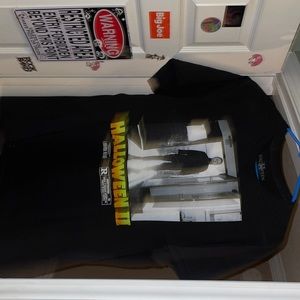 Halloween II Michael Myers official graphic Tshirt